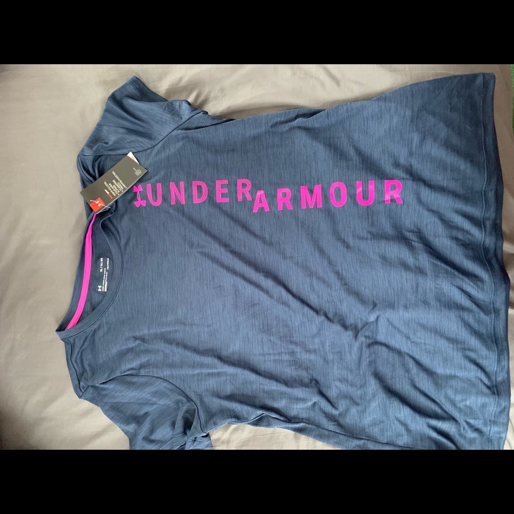 Brand new under armour T-shirt